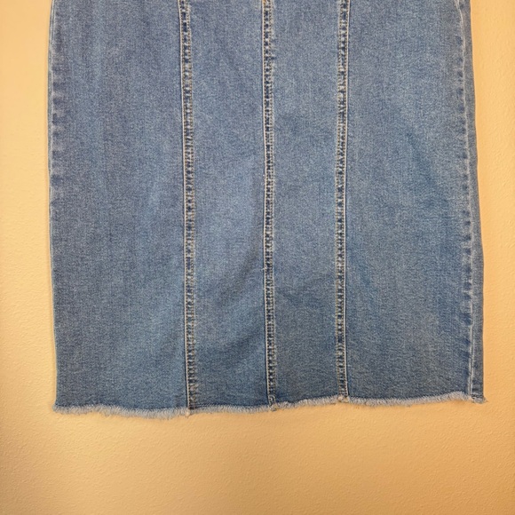 Cato denim midi shirt with gold hardware sz 4 - Picture 7 of 11